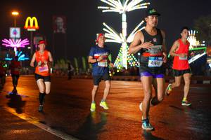 BIB: 2533, 212, 41611
                            <button type="button" onclick="openModal(16187773)" class="btn btn-primary btn-sm float-right btn-popup" data-toggle="modal" data-target=".modal-high-quality">
                        <i class="fas fa-shopping-cart"></i> Add to Cart
                    </button>
                                            <button type="button" onclick="isThisMe(16187773, true)" class="btn btn-success btn-sm float-right btn-popup btn-isme hidden" data-toggle="tooltip" data-placement="bottom" title="นี่คือรูปของคุณใช่ไหม คลิกที่นี่เพื่อเอาเข้าอัลบั้ม">
                        <i class="fas fa-plus"></i> Add to album
                    </button>
                    <button type="button" onclick="isThisMe(16187773, false)" class="btn btn-warning btn-sm float-right btn-popup btn-isnotme hidden">
                        <i class="fas fa-ban"></i> Remove from album
                    </button>